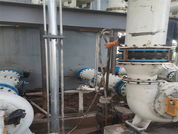 阿克陶设备基础沉降下沉注浆加固增加荷载